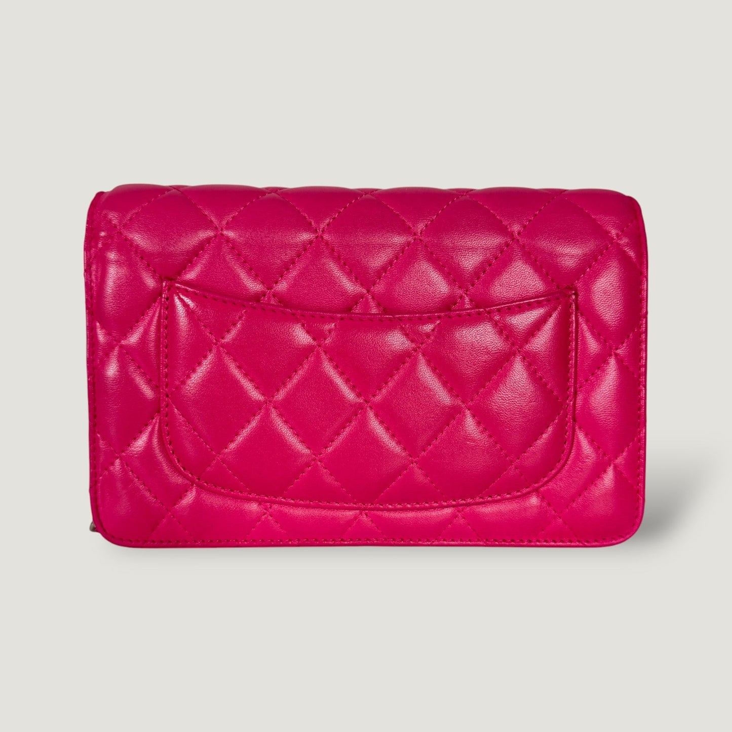 CHANEL WALLET ON CHAIN