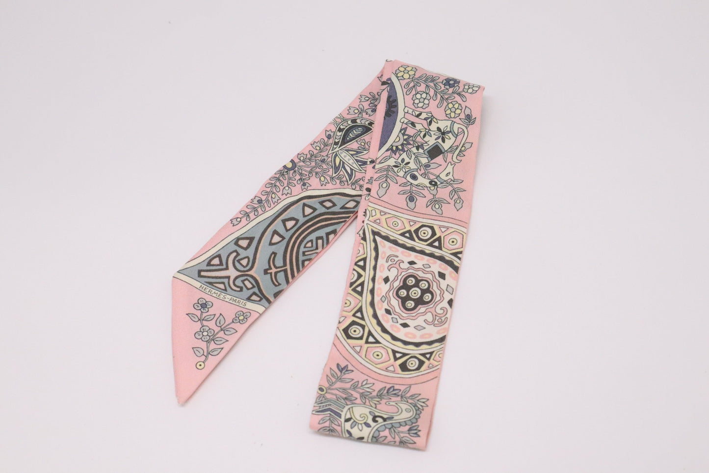 Hermes 'L'Arbre De Vie' Twilly in Pink Silk