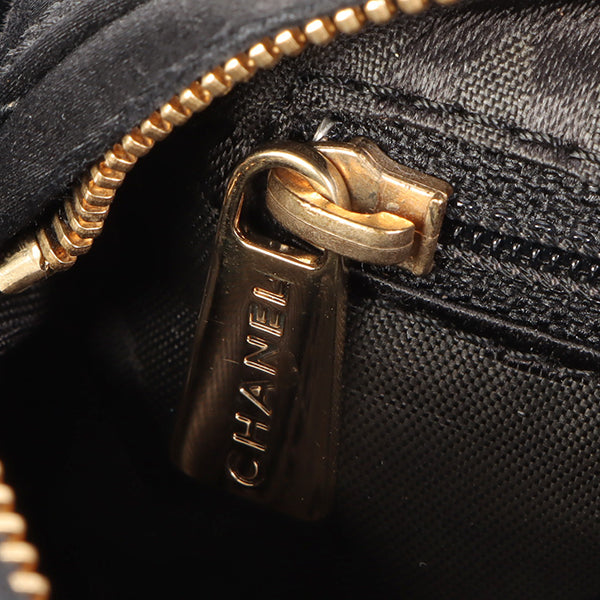 Chanel Around 2005 Made Silk Satin Cc Mark Plate Ribbon Shoulder Bag Black