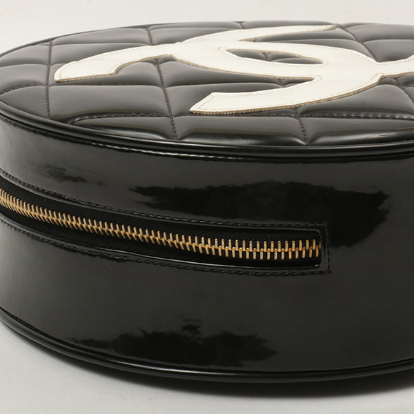 Chanel Around 1995 Made Patent Round Design Cc Mark Vanity Black