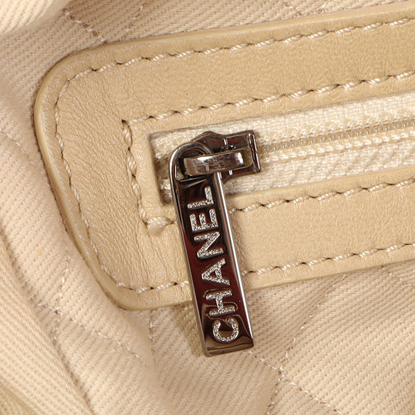CHANEL Around 2007 Made Cc Mark Stitch Logo Plate Charm Handle Bag Red