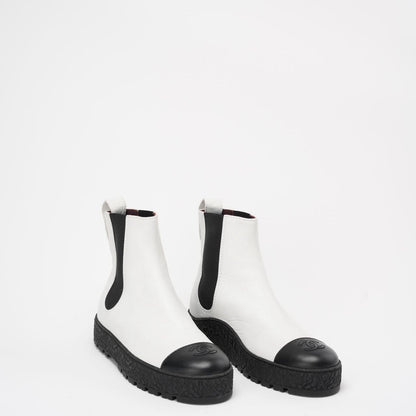 Chanel Black/White Calfskin Cap Toe CC Ankle Boots 39