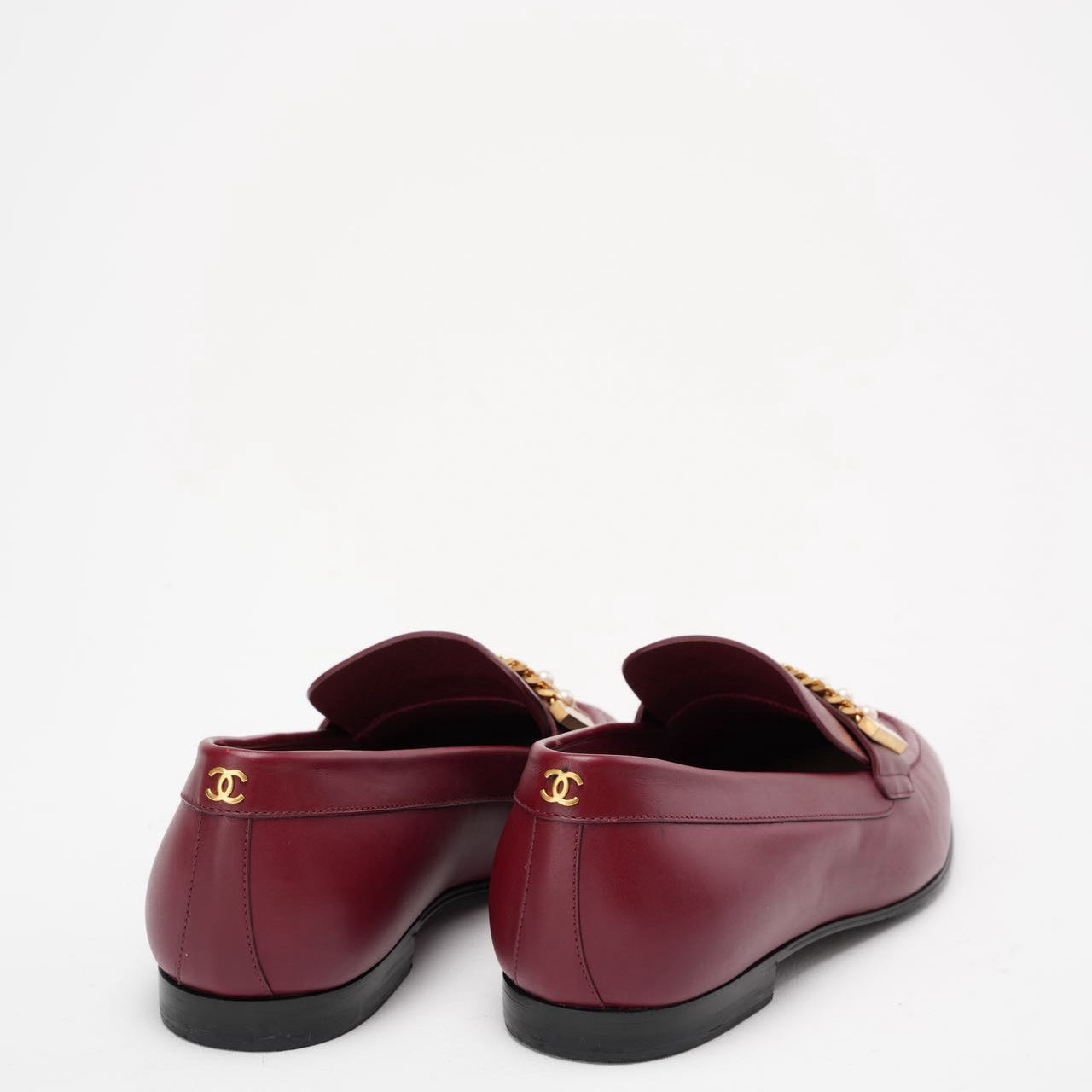 Chanel Burgundy Interlocking CC Logo Loafers Size 37