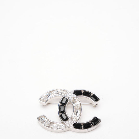 Chanel Marquise Crystal Star CC Brochure in Silver/Black