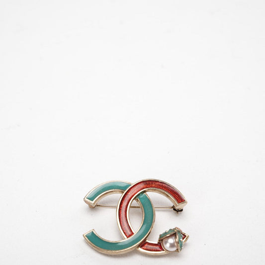 Chanel CC Logo Brooch Red and Green