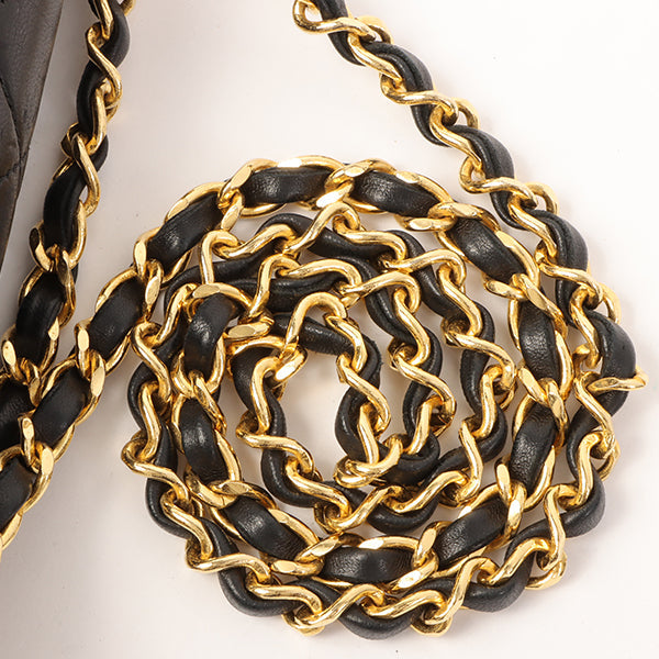 Chanel Around 1990 Made Edge Design Flap Turn-Lock Chain Bag Black/Red