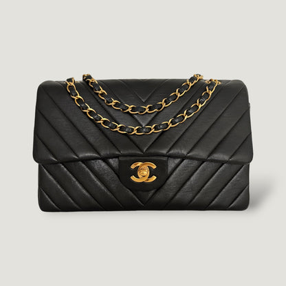 CHANEL CLASSIC MEDIUM BAG