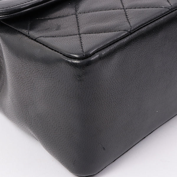 Chanel Around 1990 Made Edge Flap Turn-Lock Chain Bag With Pouch Black