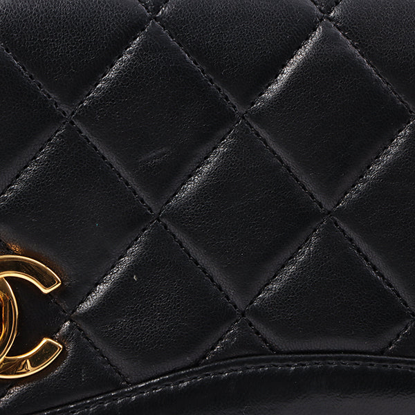 Chanel Around 1990 Made Edge Flap Turn-Lock Chain Bag With Pouch Black