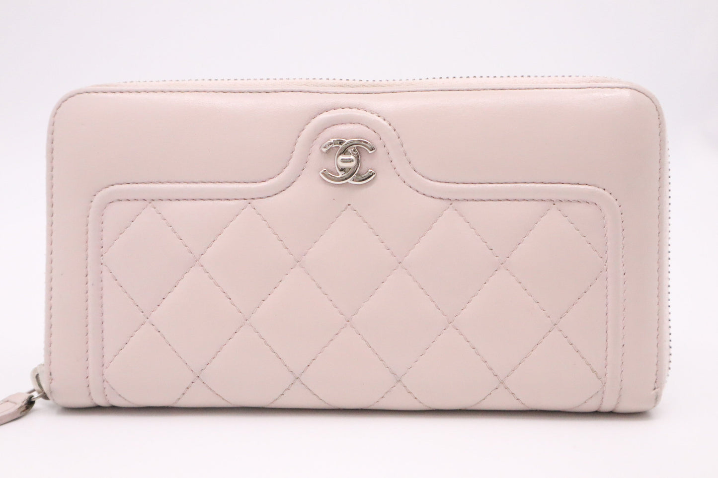 Chanel Long Wallet in Pink Matelassé Leather