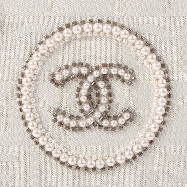 Chanel Around 2005 Made Ginza Limited Logo Pattern Pearl Cc Mark Attache Case White/Silver