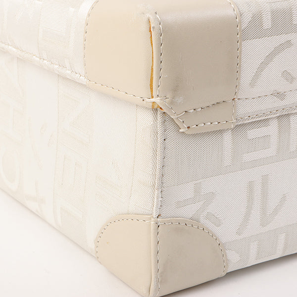 Chanel Around 2005 Made Ginza Limited Logo Pattern Pearl Cc Mark Attache Case White/Silver