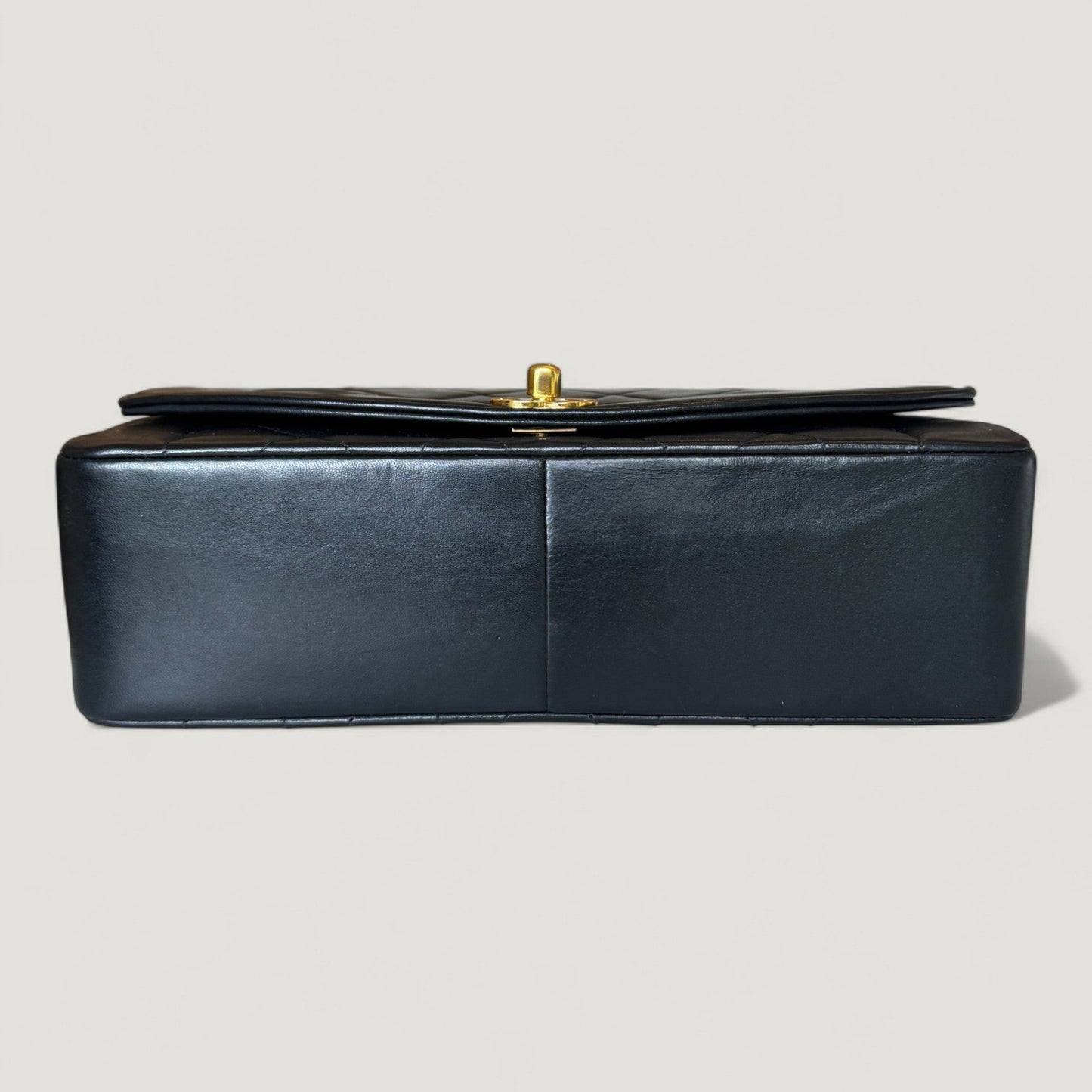 CHANEL DIANA MEDIUM BAG