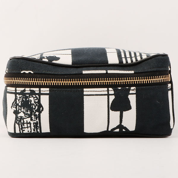 Chanel Around 2003 Made Windows Line Pouch Black