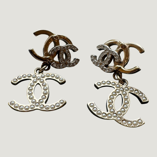CHANEL EARRINGS