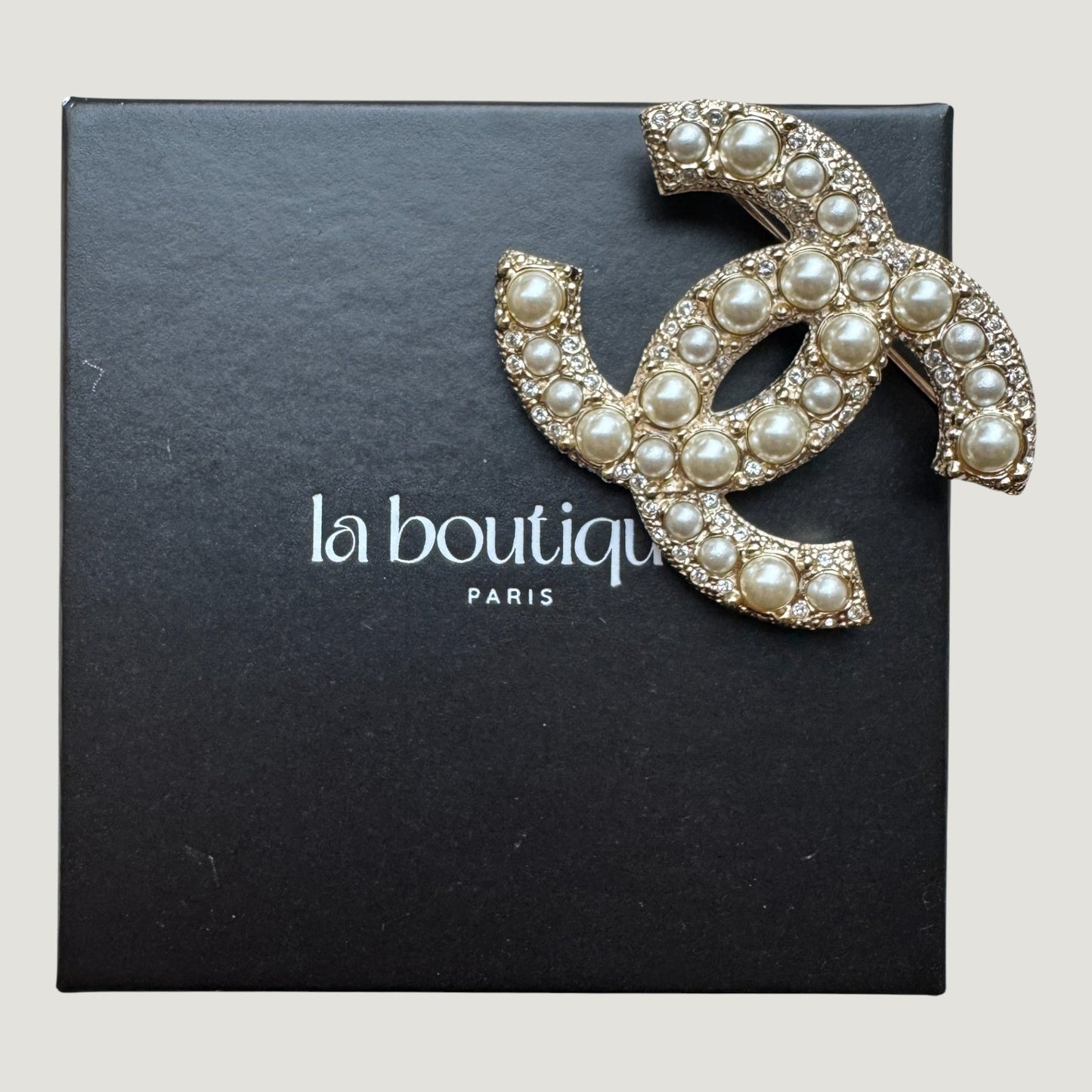 CHANEL BROOCH