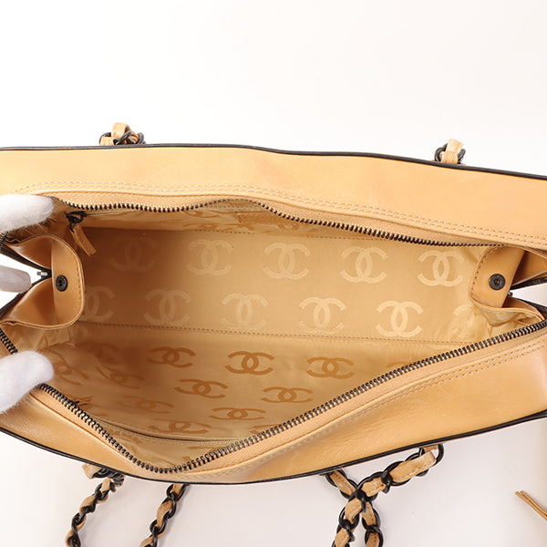 Chanel Around 2000 Made Cc Mark Plate Chain Shoulder Bag Beige
