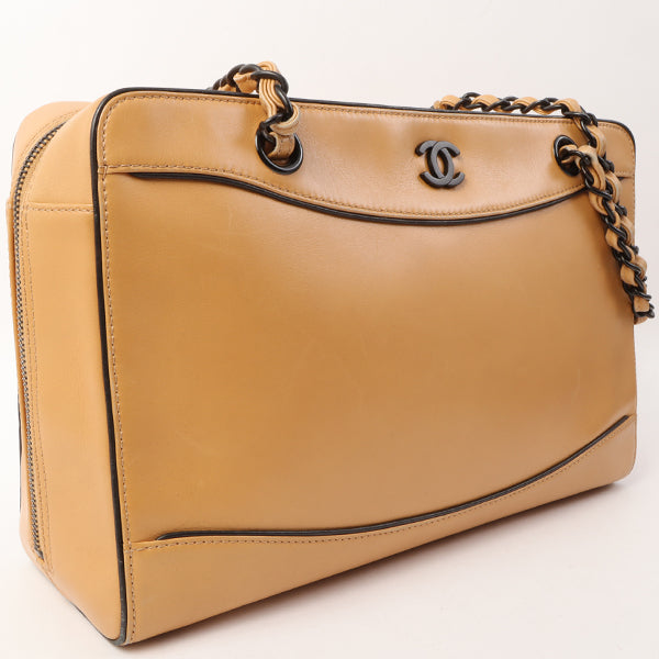 Chanel Around 2000 Made Cc Mark Plate Chain Shoulder Bag Beige