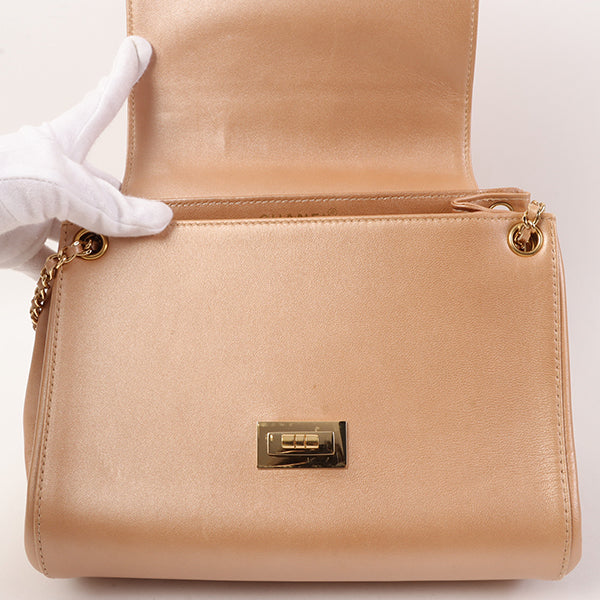 CHANEL Around 2002 Made Chocolate Bar 2.55 Chain Bag Bronze