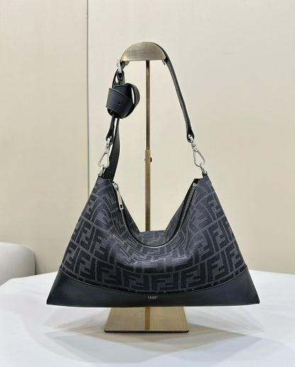 FF290 Fendi After Messenger / 13.1x9inch / HIGHEST QUALITY VERSION