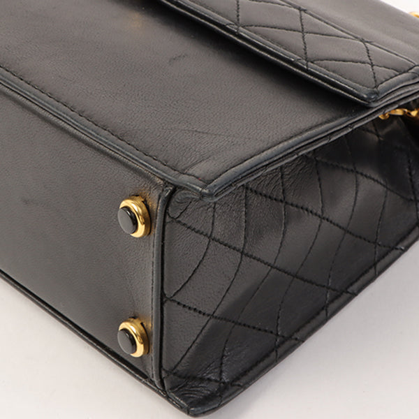 Chanel Around 1992 Made Design Flap Turn-Lock Chain Bag Black