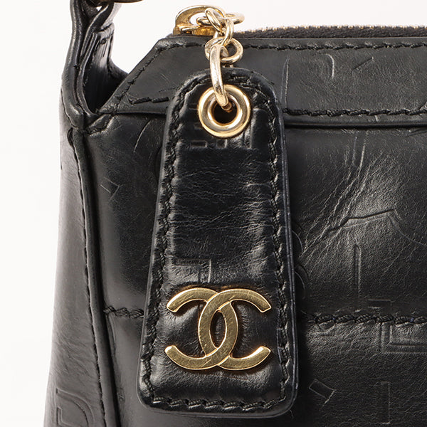 Chanel Around 2002 Made Chocobar Logo Embossed Chain Shoulder Bag Black