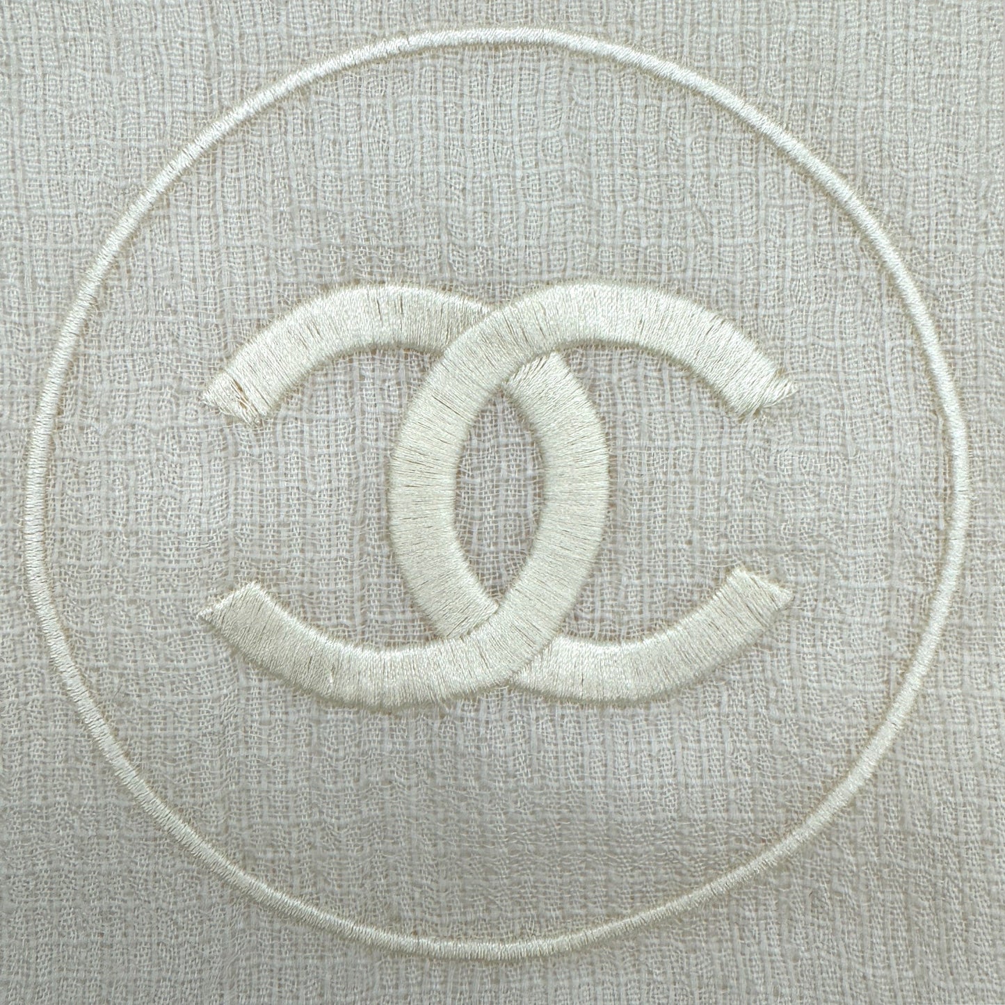 CHANEL SCARF CASHMERE
