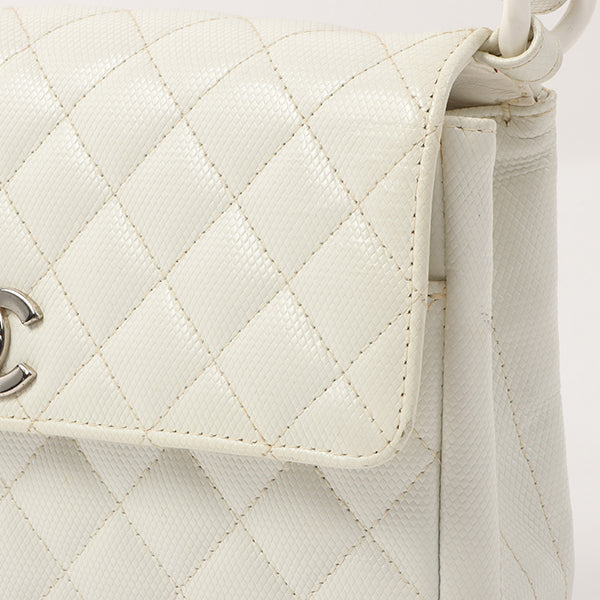 Chanel Around 1996 Made Pvc Turn-Lock Plastic Chain Handbag White