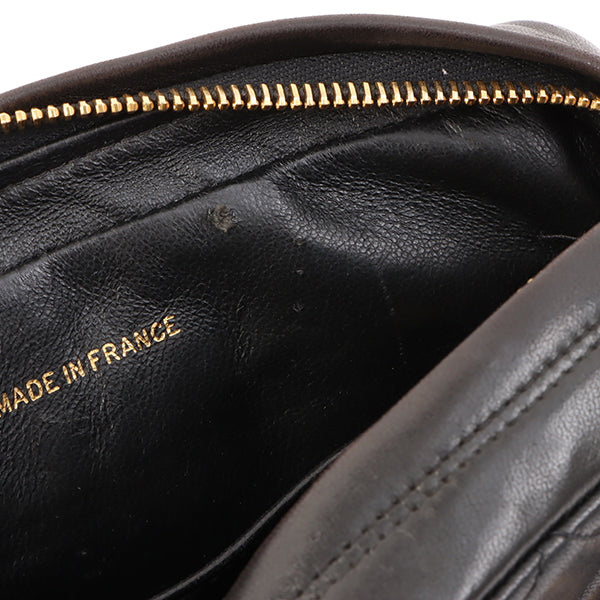 Chanel Around 1995 Made Trun-Lock Logo Charm Chain Bag Black