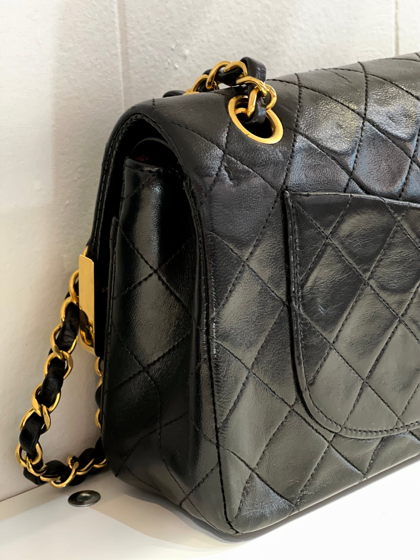 CHANEL   Flap Medium Bag