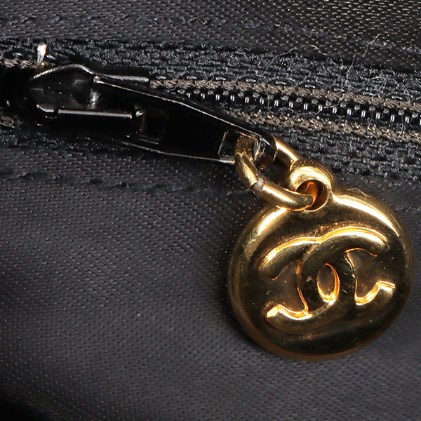 Chanel Around 1995 Made Caviar Skin Supermodel Black
