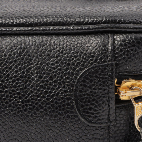Chanel Around 1995 Made Caviar Skin Cc Mark Stitch Vanity Black