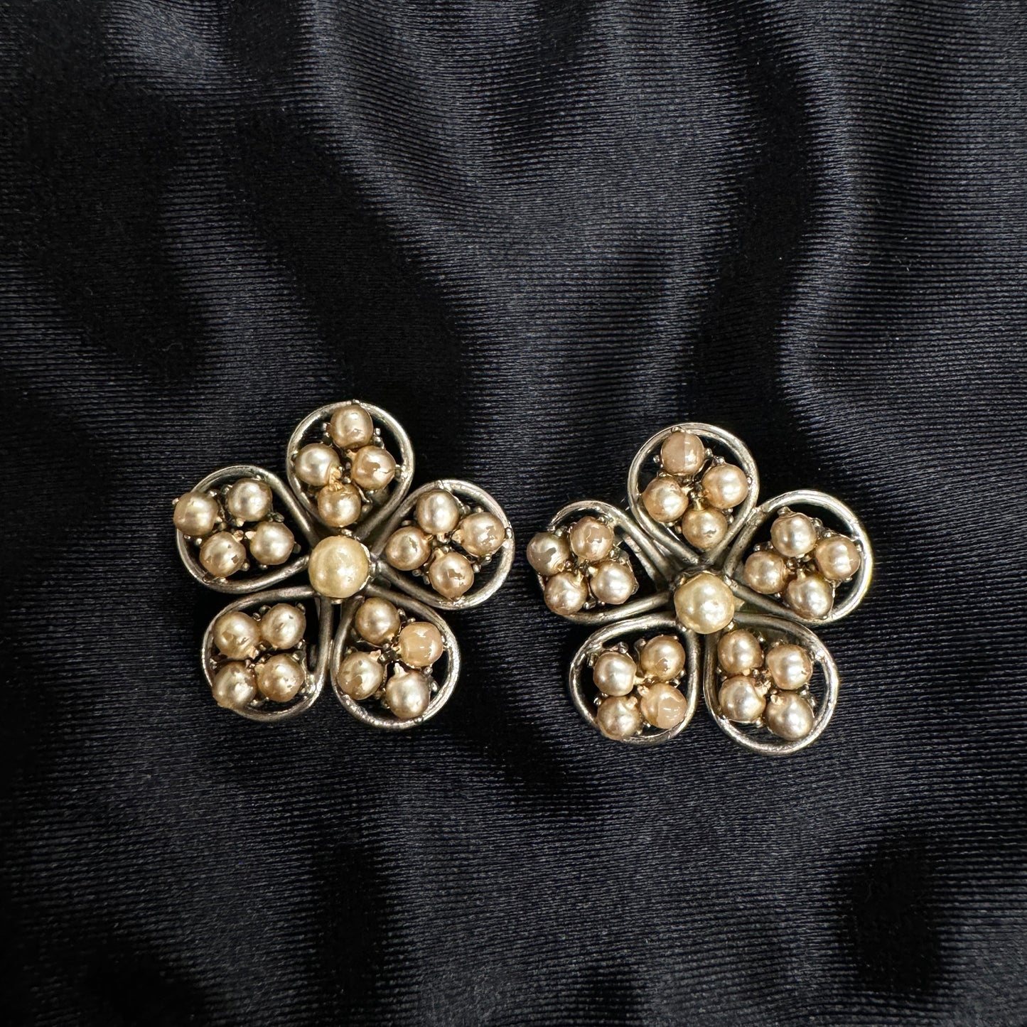 Chanel   Pearl Earrings