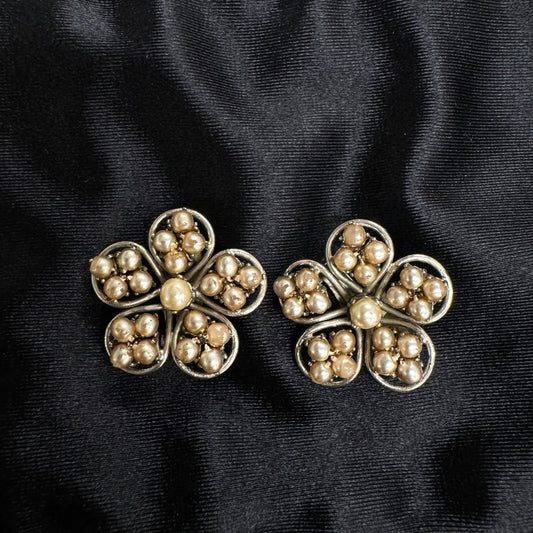 Chanel   Pearl Earrings