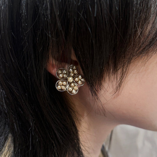 Chanel   Pearl Earrings