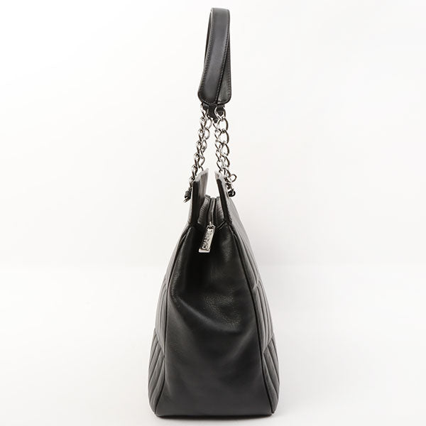 Chanel Around 2003 Made Logo Embossed Chain Tote Bag Black