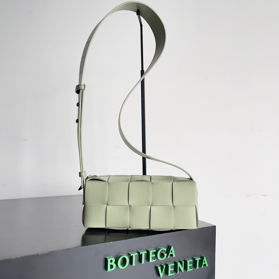 Amelia SMALL BRICK 24CM LIGHT GREEN LAMBSKIN Amelia Amelia