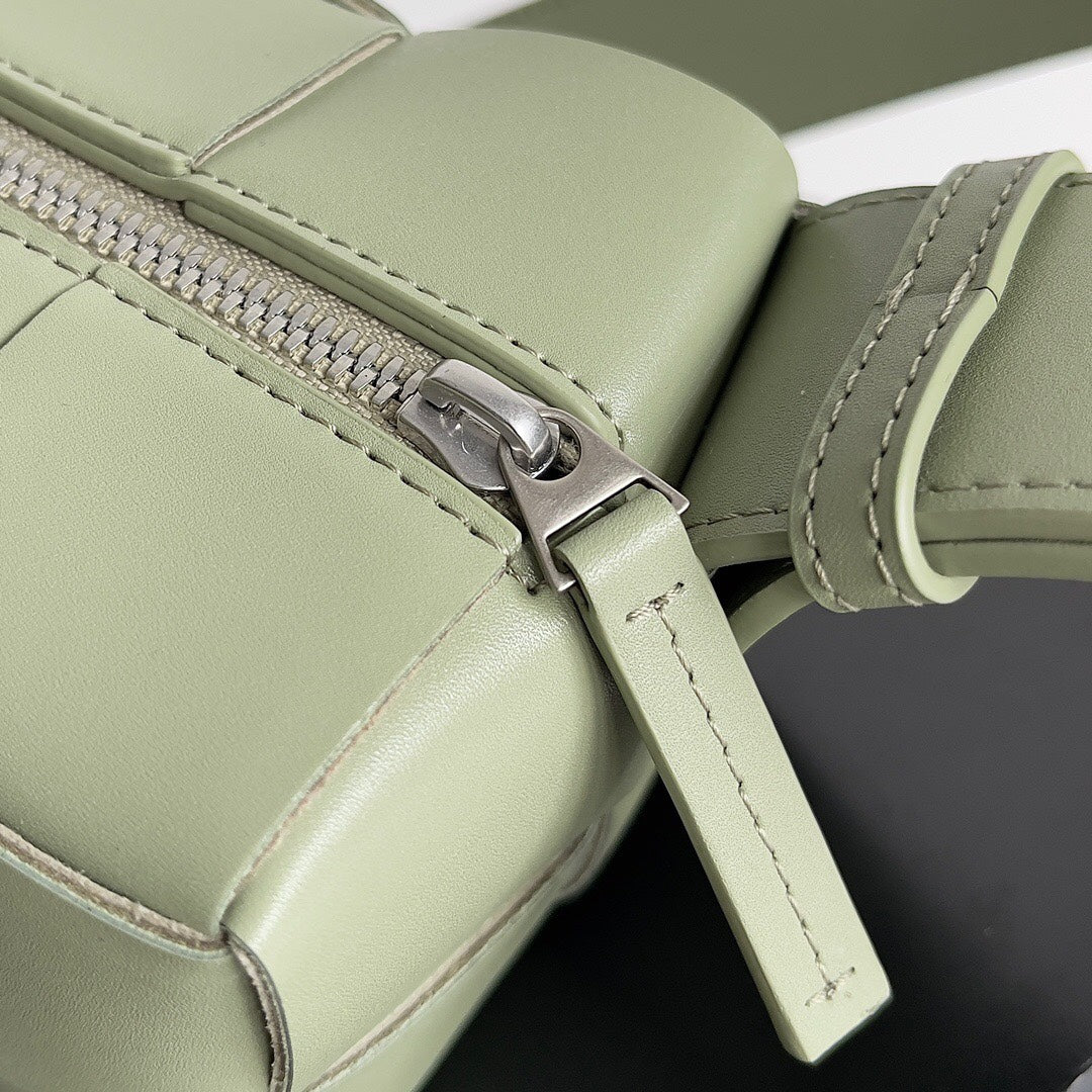 Amelia SMALL BRICK 24CM LIGHT GREEN LAMBSKIN Amelia Amelia