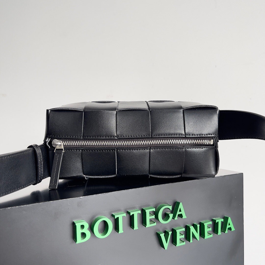 Amelia SMALL BRICK 24CM BLACK LAMBSKIN Amelia Amelia