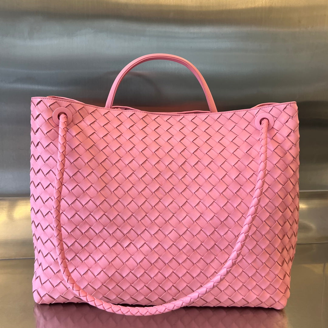 Amelia LARGE ANDIAMO 45CM PINK LAMBSKIN