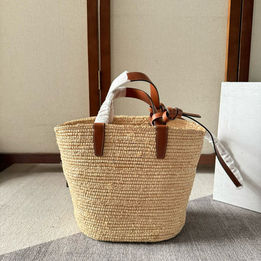 TEEN SUPPLE CELINE CLASSIC PANIER IN RAFFIA AND CALFSKIN TAN Amelia Amelia