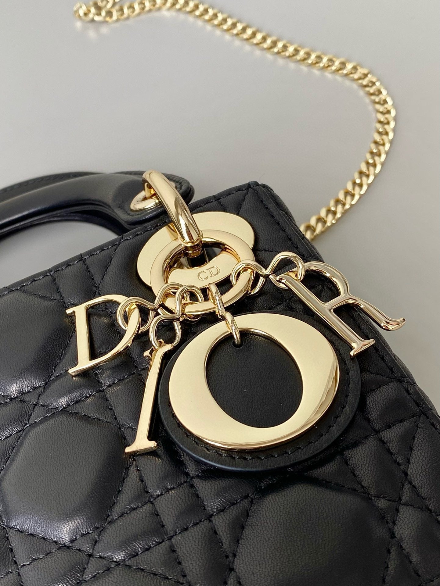 MINI MY LADY 17 BLACK CALFSKIN GOLD HARDWARE Amelia
