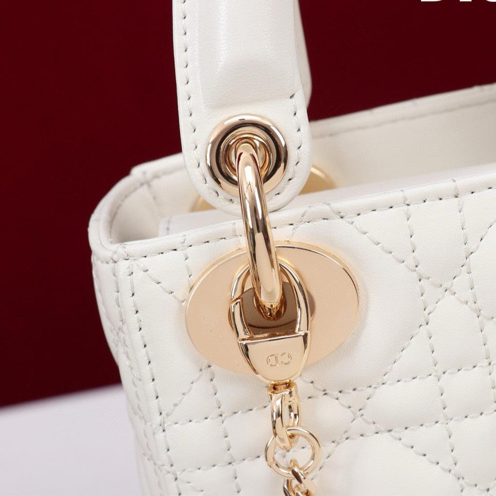 MINI LADY 17 BAG IN WHITE LAMBSKIN GOLD HARDWAWE Amelia