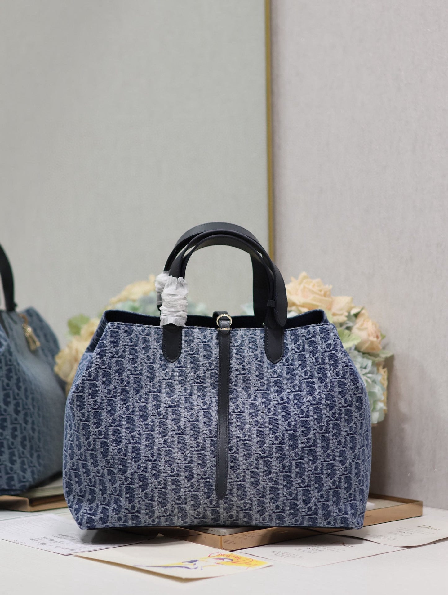 LARGE TOUJOURS 37 BLUE DENIM OBLIQUE JACQUARD Amelia