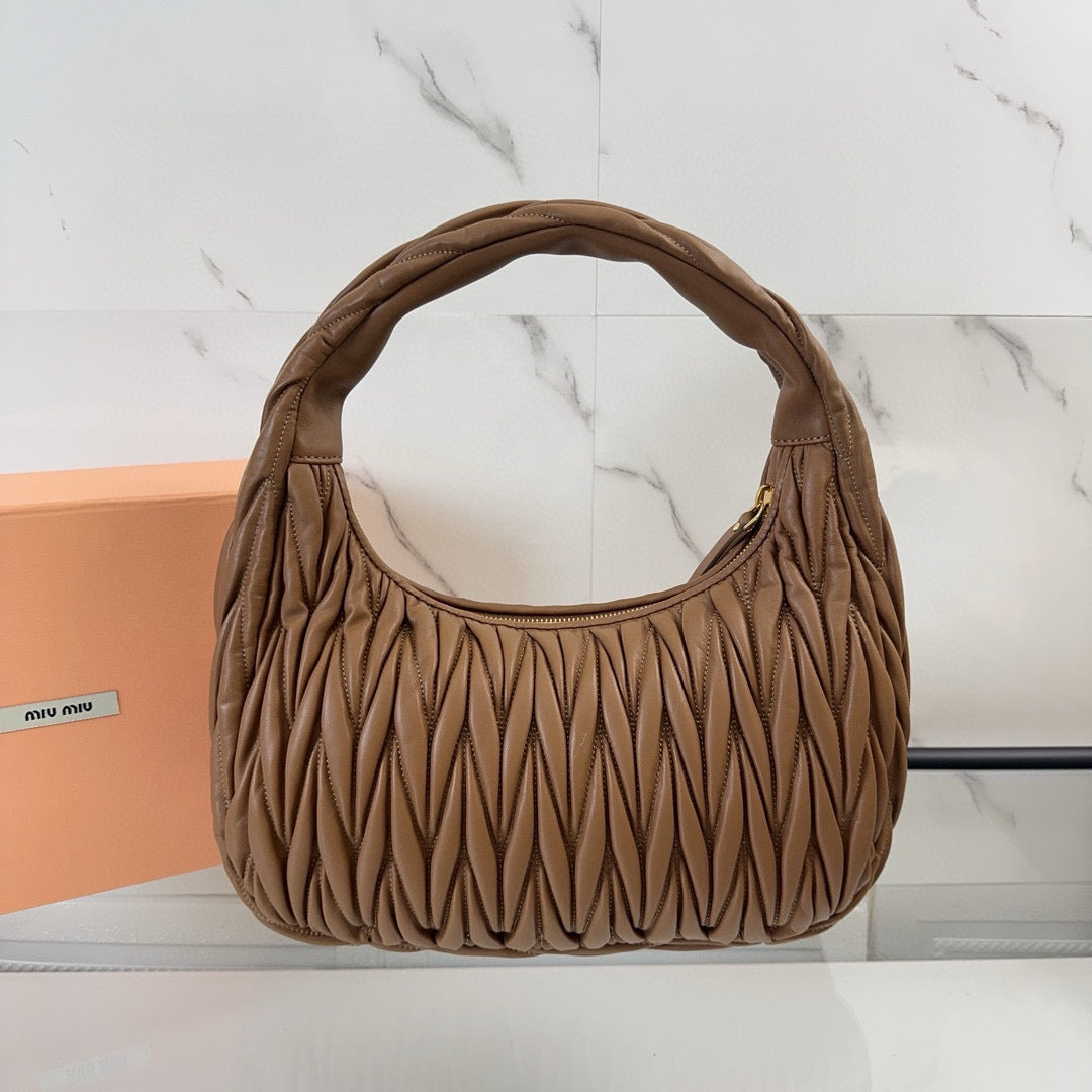 WANDER MATELASSE 29 BAG IN BROWN LAMBSKIN Amelia Bags