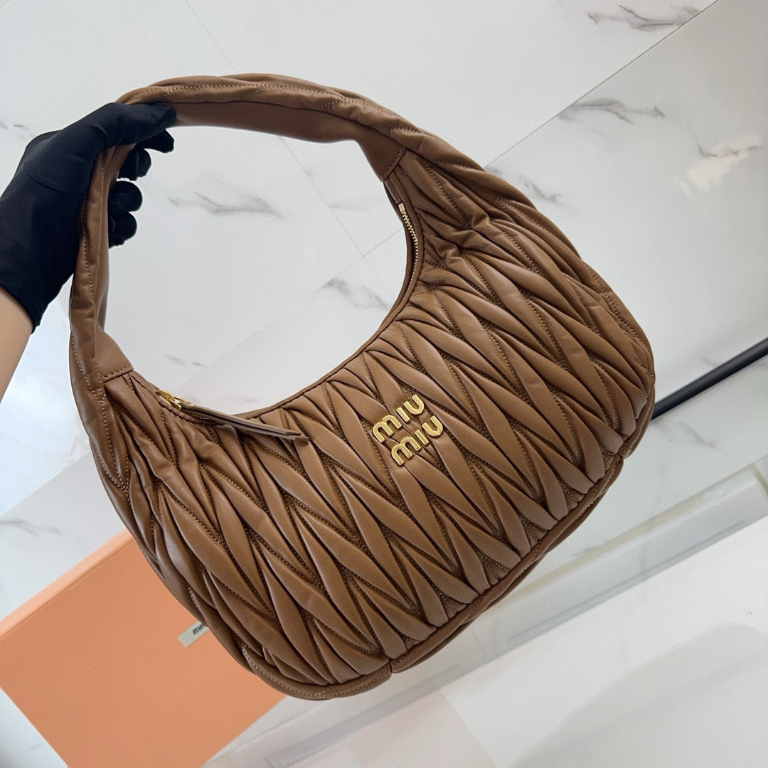 WANDER MATELASSE 29 BAG IN BROWN LAMBSKIN Amelia Bags