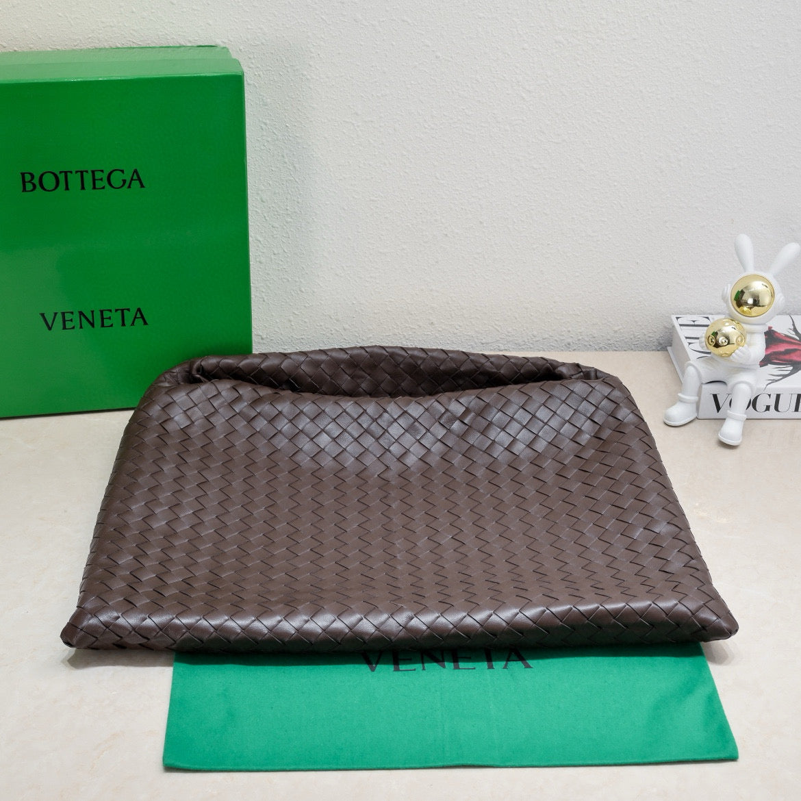 LARGE HOP 54 IN BROWN LAMBSKIN Amelia Amelia