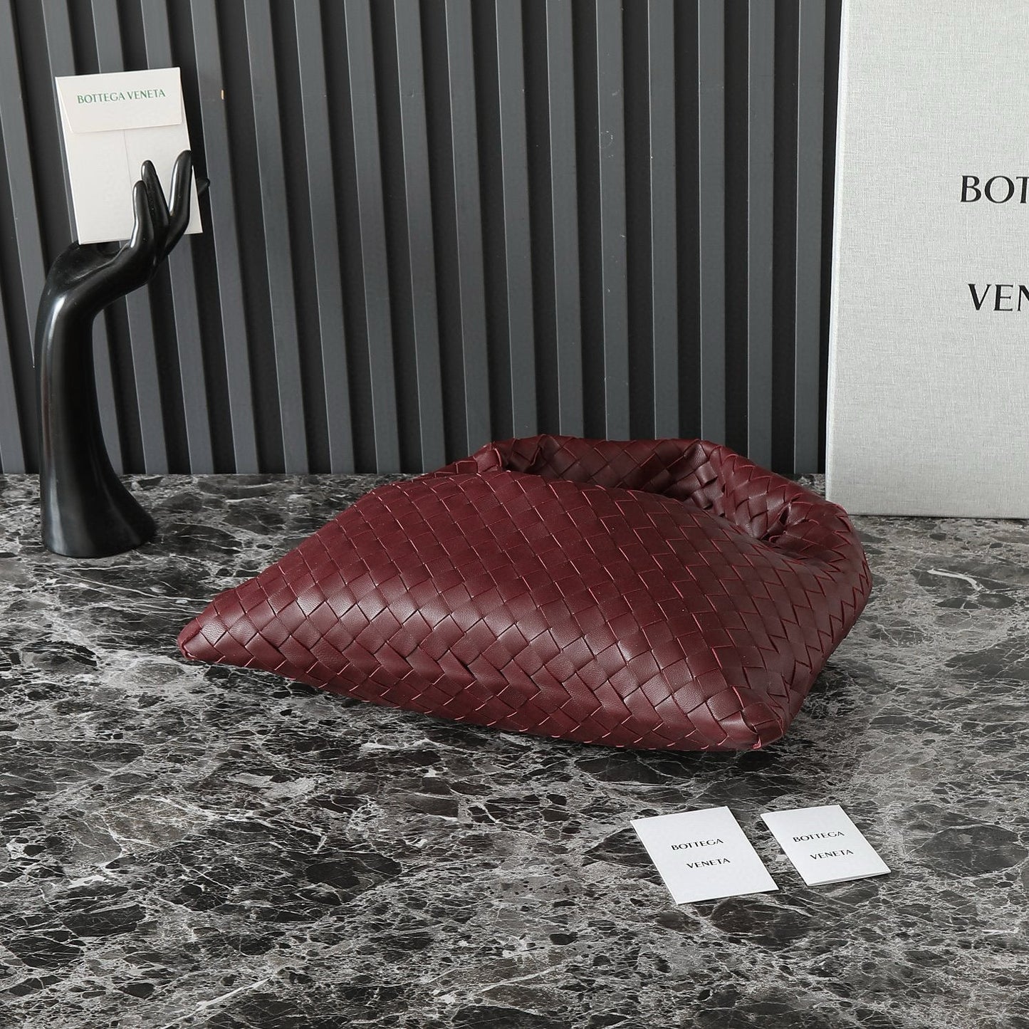 LARGE HOP 54 IN BURGUNDY LAMBSKIN Amelia Amelia