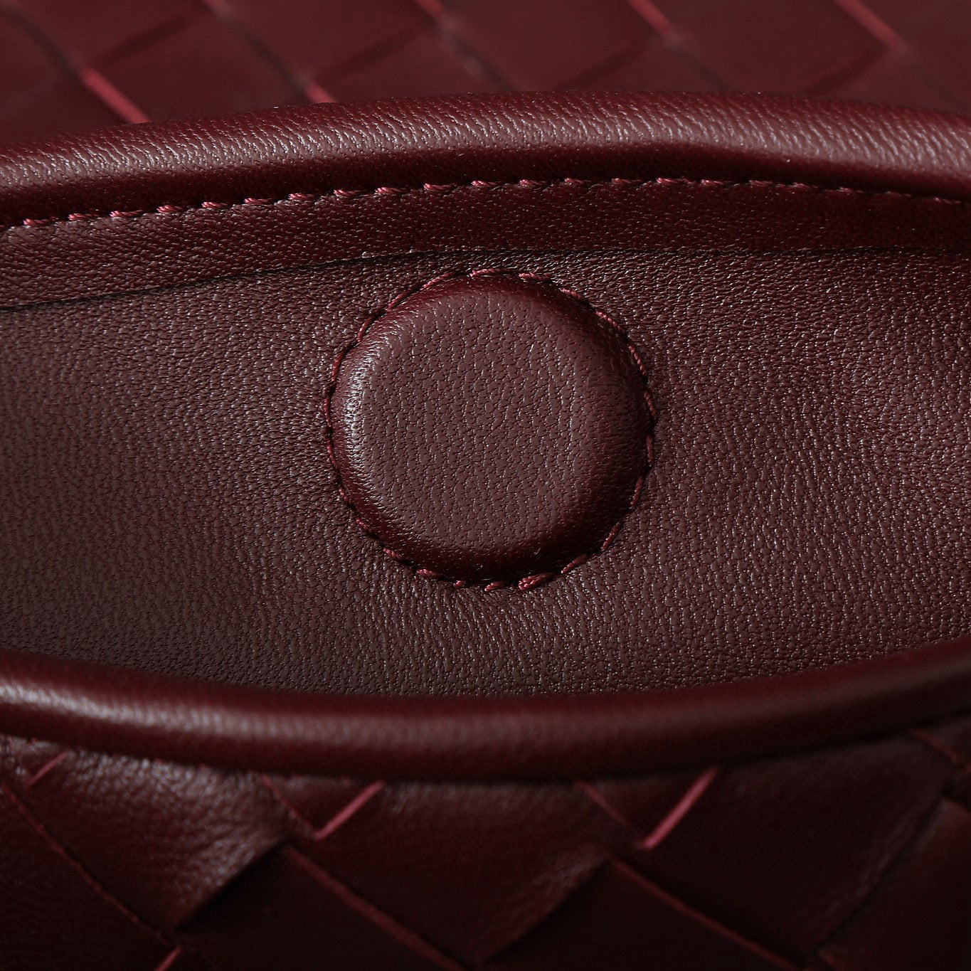 LARGE HOP 54 IN BURGUNDY LAMBSKIN Amelia Amelia