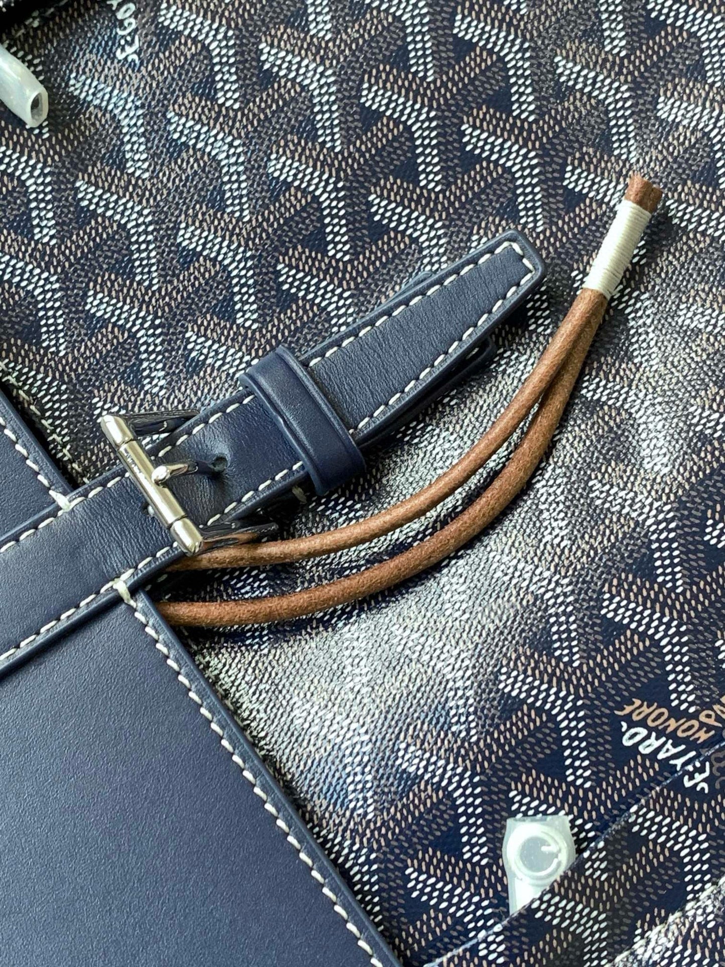 ALPIN MM BACKPACK 39 NAVY BLUE CANVAS CLAMECY CALFSKIN Amelia